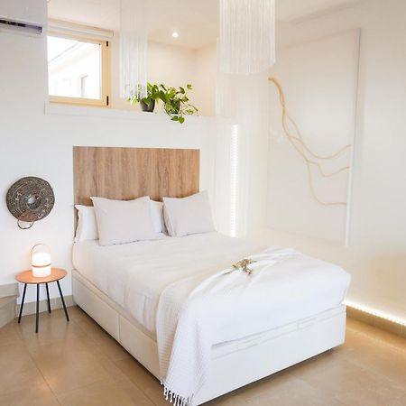 Costa Brava Acollidor Apartament Amb Gran Terrassa Per A 3 Persones كاستيلو دي إمبوريس المظهر الخارجي الصورة